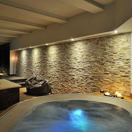 Piccolo Hotel Aurora อับบาเดียซานซัลวาตอเร ภายนอก รูปภาพ